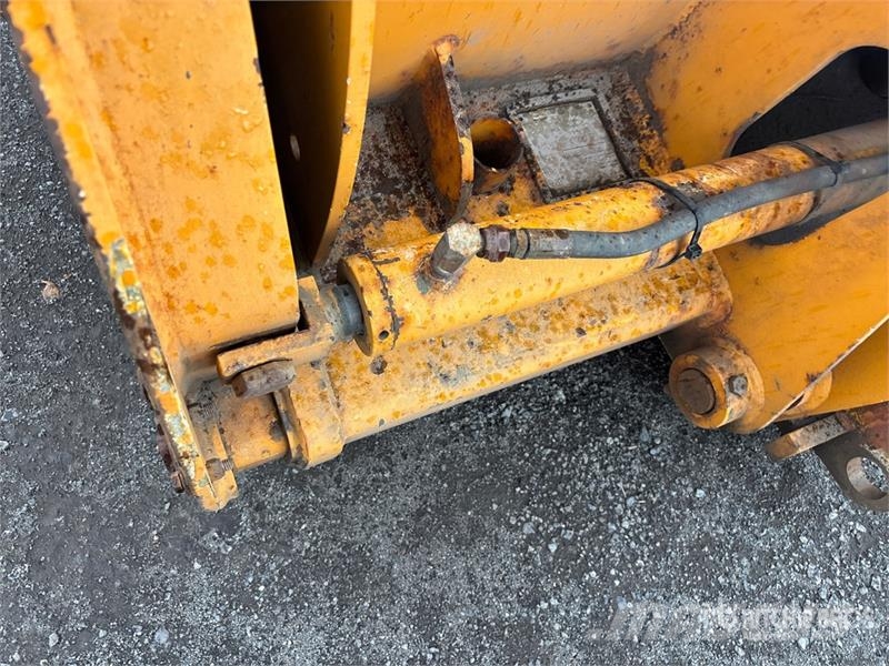  Snow Plow Schneeschilde und -pflüge