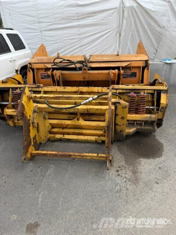 Snow Plow Snežne daske i plugovi
