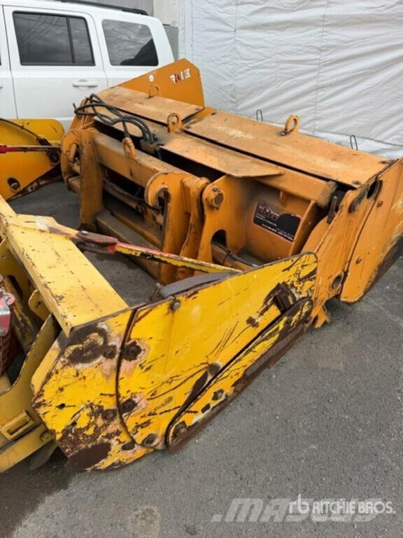 Snow Plow Snežne daske i plugovi