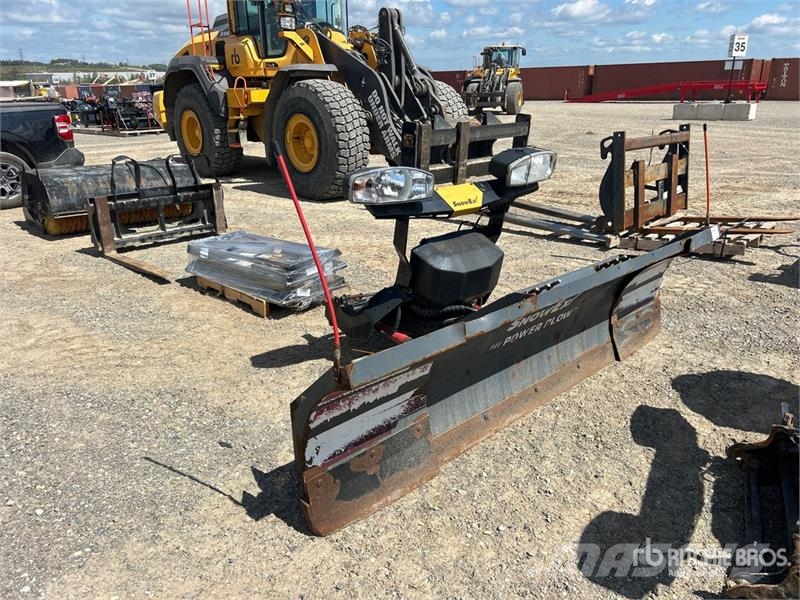 SnowEx 8611PP 8 ft 6 in Snow Plow حراثات ونصول الجليد