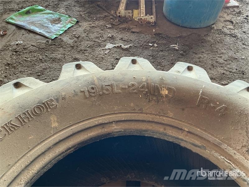 Solideal 19.5L-24 Backhoe Tire Egyéb alkatrészek