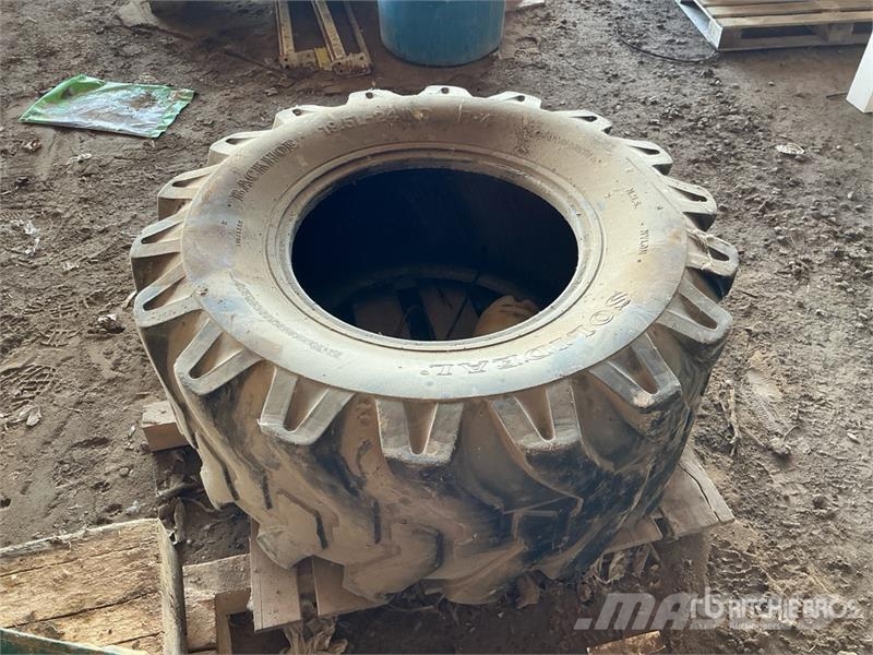 Solideal 19.5L-24 Tire Ruedas