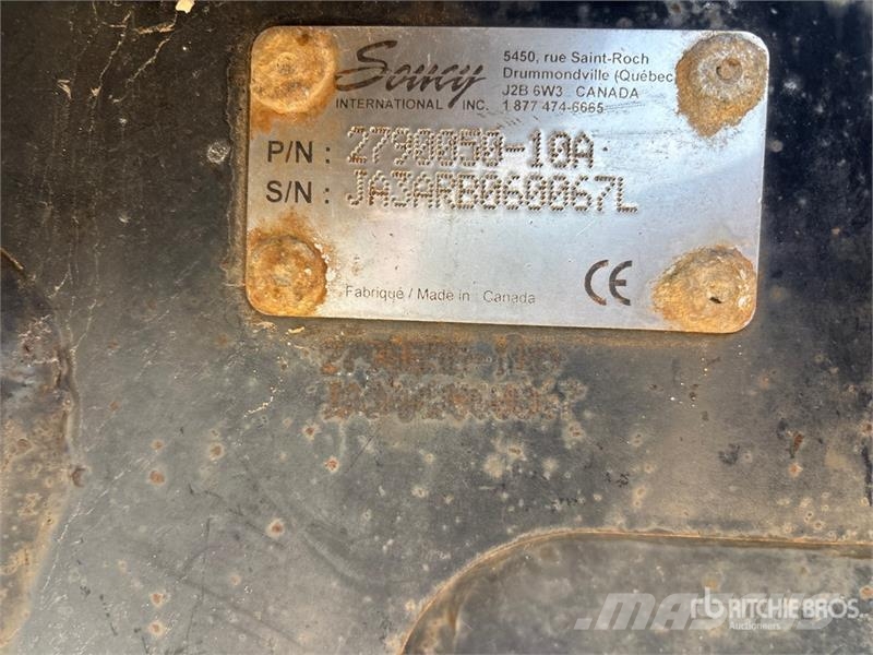 Soucy Tractor Rubber Track System - Fits John Deer Drugi deli
