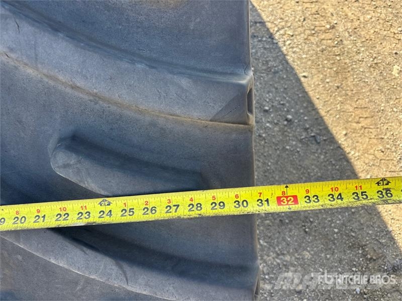 Soucy Tractor Rubber Track System - Fits John Deer Drugi deli