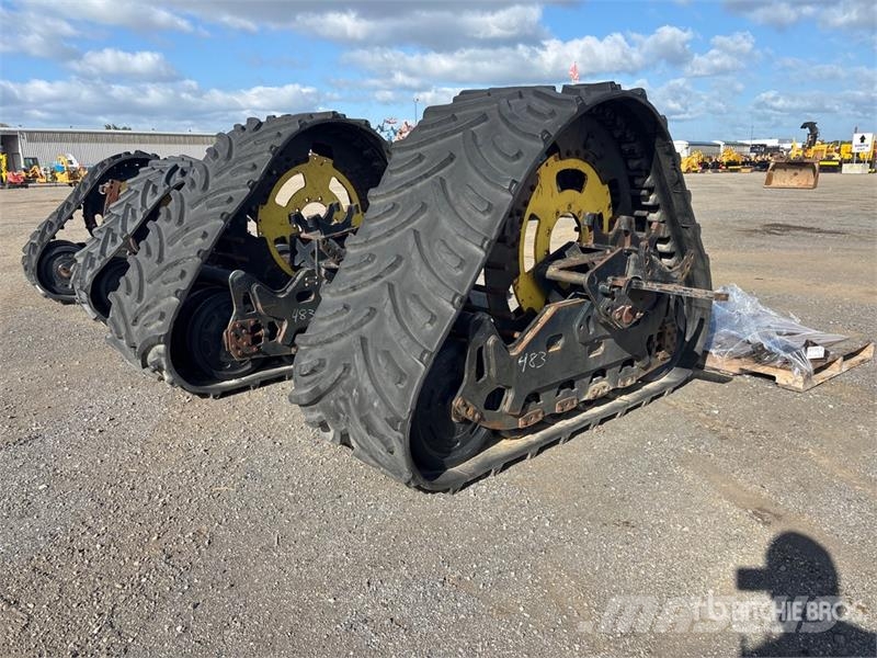 Soucy Tractor Rubber Track System - Fits John Deer Drugi deli
