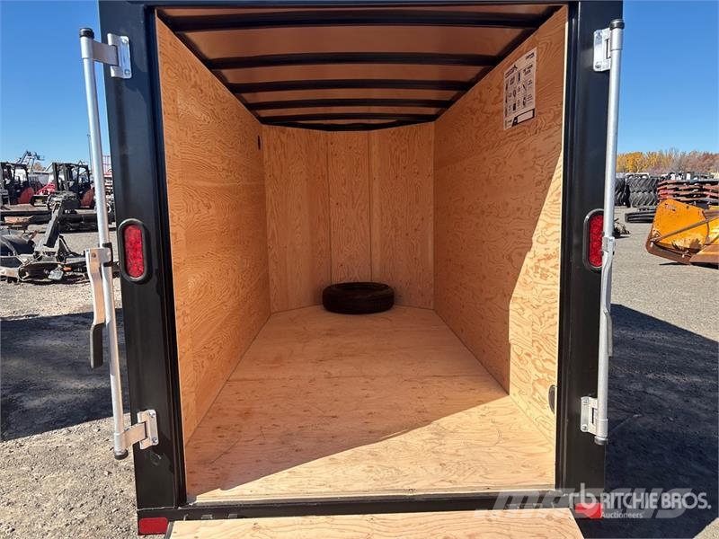  Southland LCHS29-512V-64 12 ft S/A Enclosed Traile Furgons
