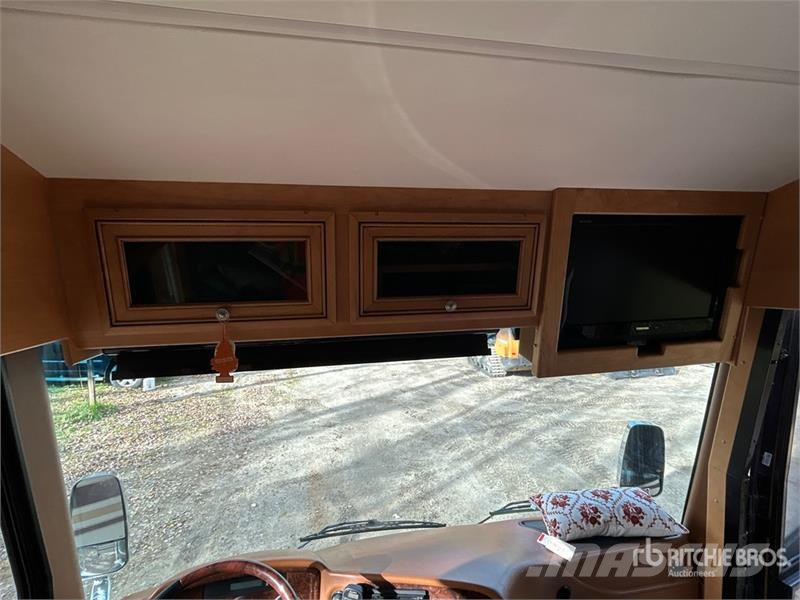 Spartan Travel Supreme Insignia Motor Home Casas rodantes