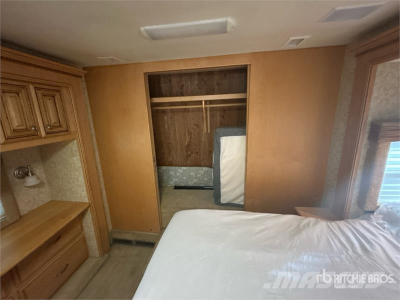 Spartan Travel Supreme Insignia Motor Home Casas rodantes