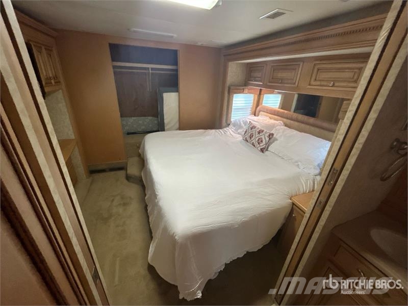 Spartan Travel Supreme Insignia Motor Home Casas rodantes