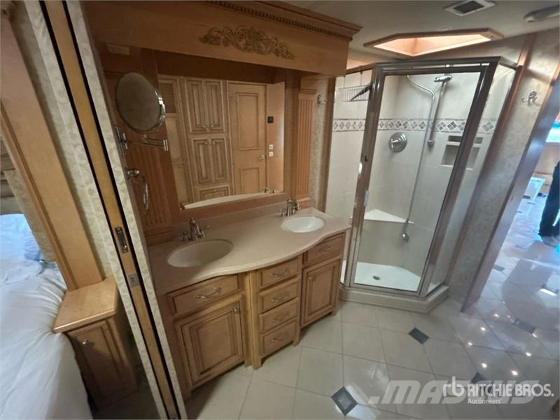 Spartan Travel Supreme Insignia Motor Home Casas rodantes