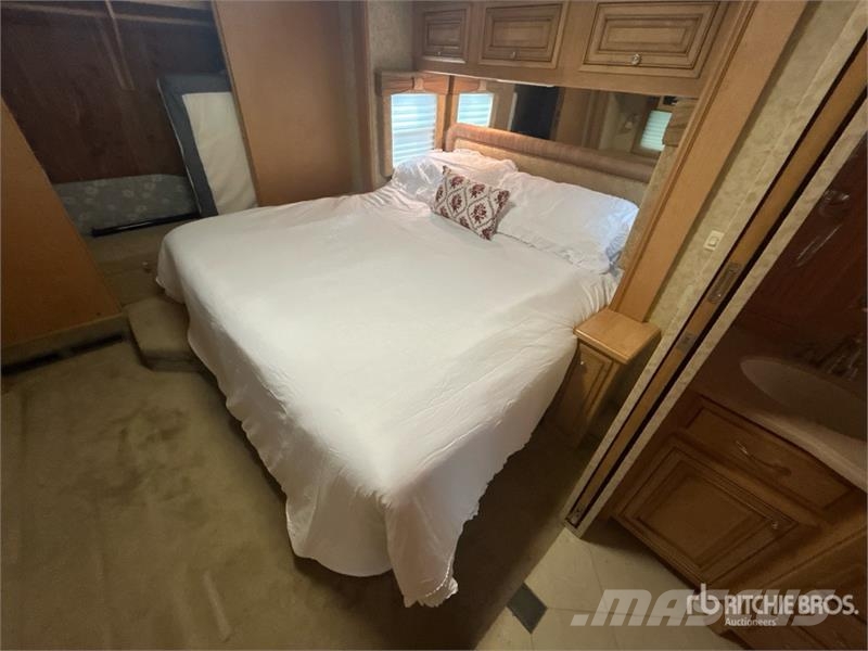 Spartan Travel Supreme Insignia Motor Home Casas rodantes