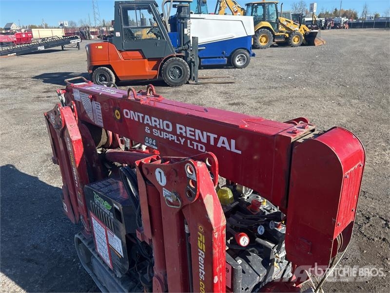  Spydercrane URW094 1760 lb Crawler Compact Crane Pacēlāju/krānu aprīkojums
