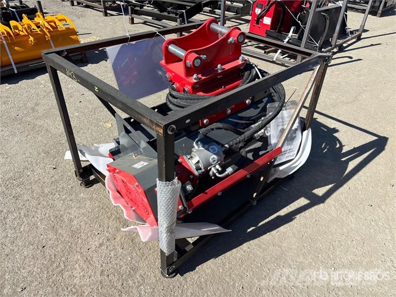 StanForge EFM32 32 in Excavator Flail Mower (Unuse Niittokoneet