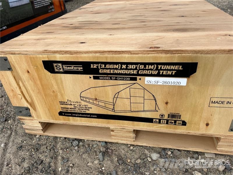 StanForge GH1230 30 x 12 ft Tunnel Greenhouse (Unu Drugi deli