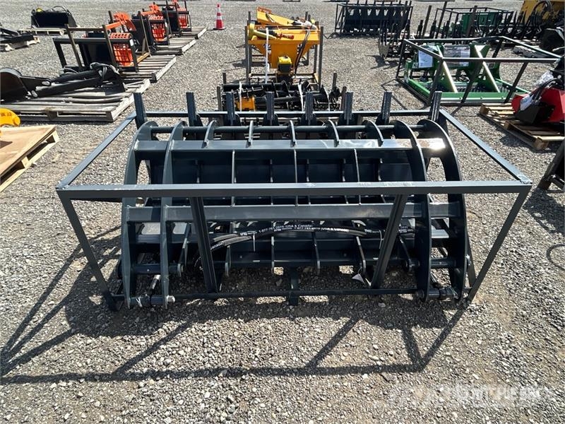 StanForge RG72 72 in Skid Steer Root Rake (Unused) Ancinho virador