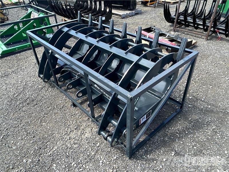 StanForge RG72 72 in Skid Steer Root Rake (Unused) Ancinho virador
