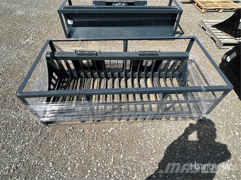 StanForge SB72 72 in Skeleton Skid Steer Bucket (U Godet