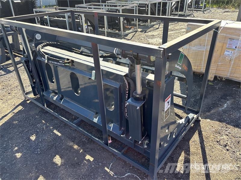 StanForge SRR75 72 in Root Rake Skid Steer Grapple Pinzas