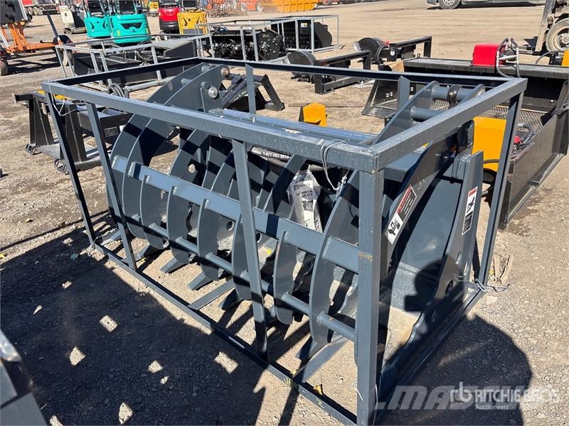 StanForge SRR75 72 in Root Rake Skid Steer Grapple Pinzas