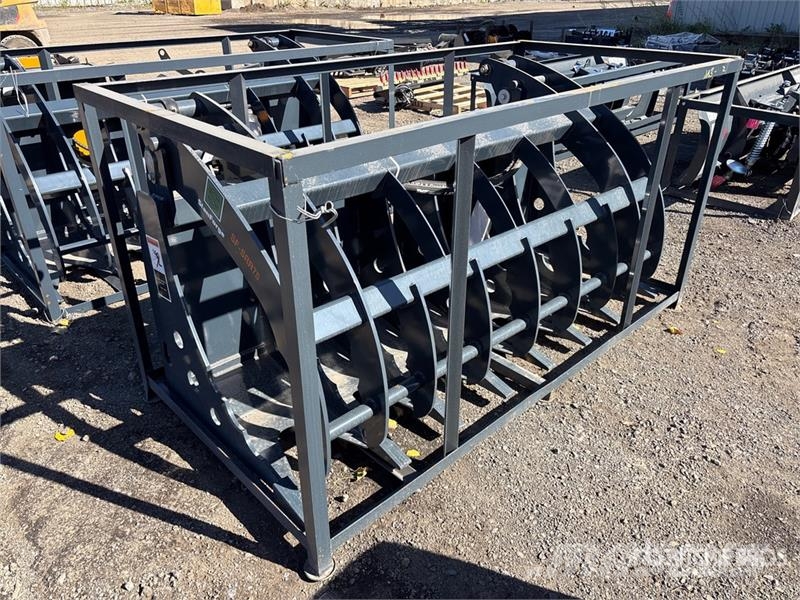 StanForge SRR75 72 in Root Rake Skid Steer Grapple Pinzas