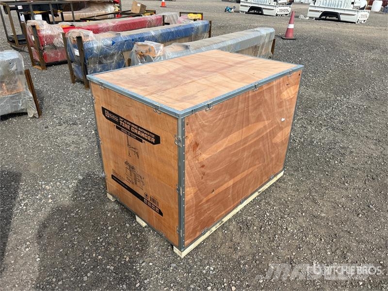  StanForge TC24 24 in Tire Changer (Unused) Építőipar - Egyebek