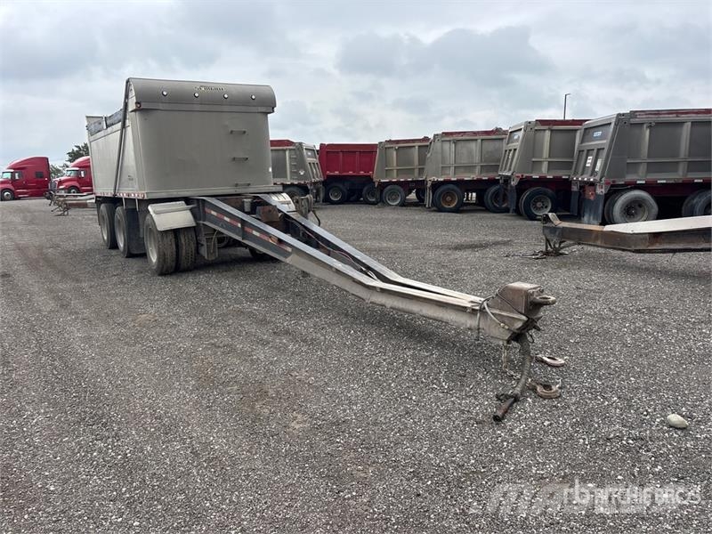 Stargate 17 ft Tri/A Pup Dump Trailer Tipphengere