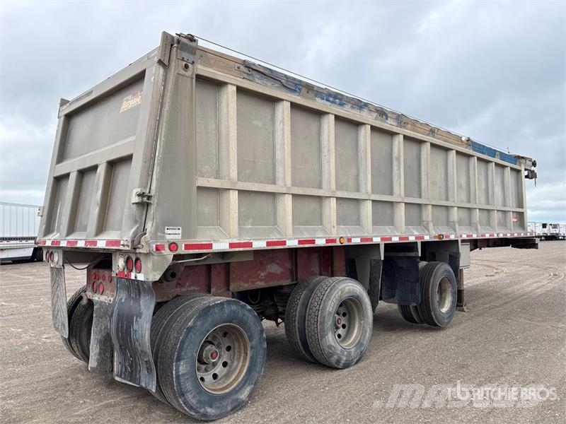 Stargate 33 ft 6 in Tri/A End Dump Trailer Самоскиди