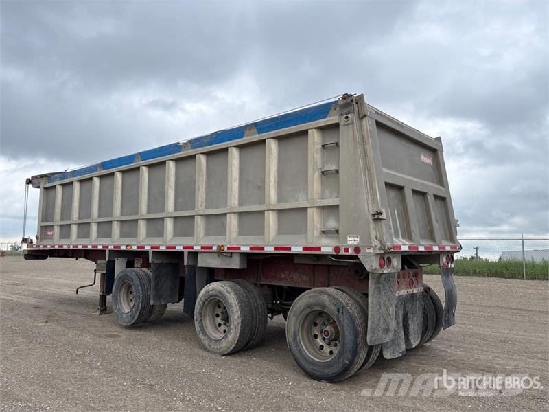 Stargate 33 ft 6 in Tri/A End Dump Trailer Самоскиди