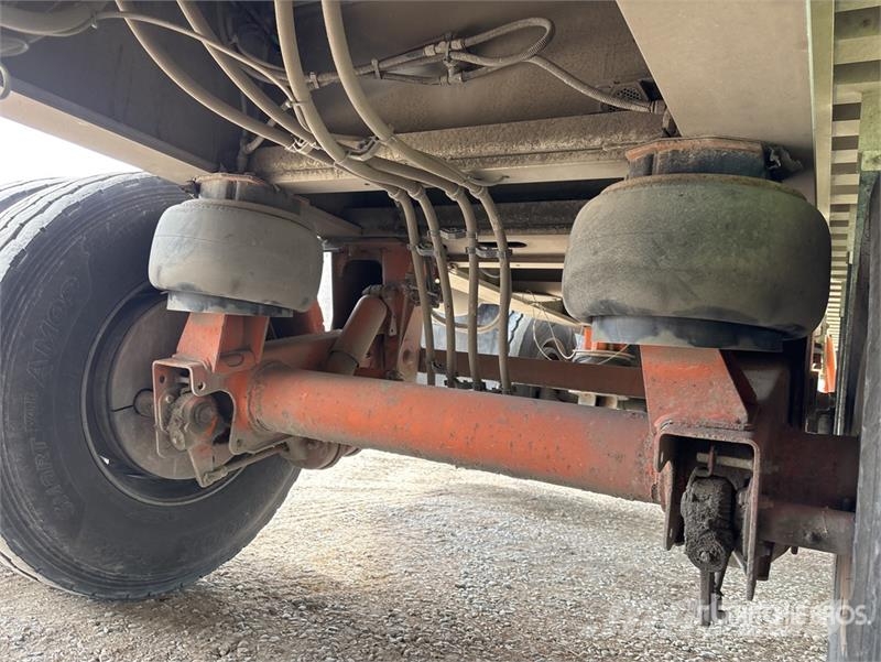  Stargate 34 ft Tri/A Aluminum End Dump Trailer Tipphengere