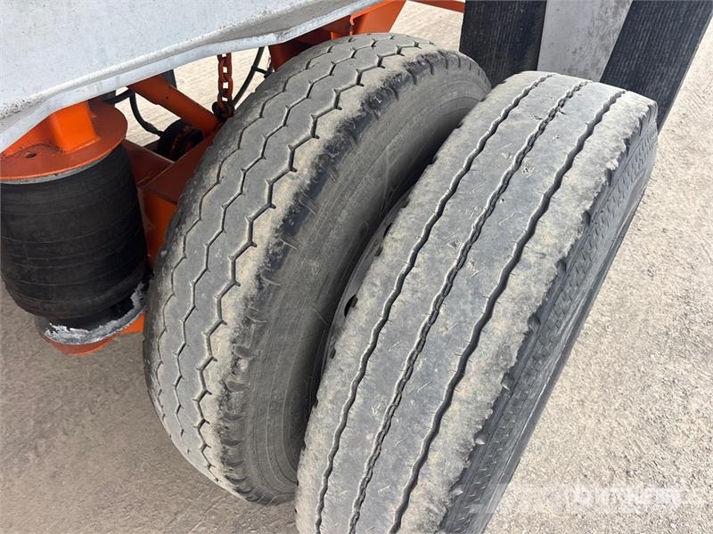 Stargate 35 ft Tri/A End Dump Trailer Tipphengere