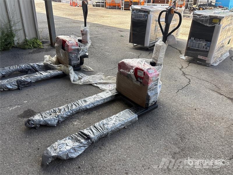 STARVOX CBD-30 6600 lb Electric Pallet Jack (Unuse Transpaleta electica cu furca