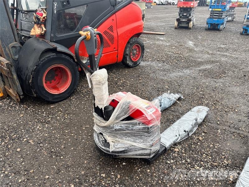  STARVOX CBD-30 6600 lb Electric Pallet Jack (Unuse Montacargas manual para paletas