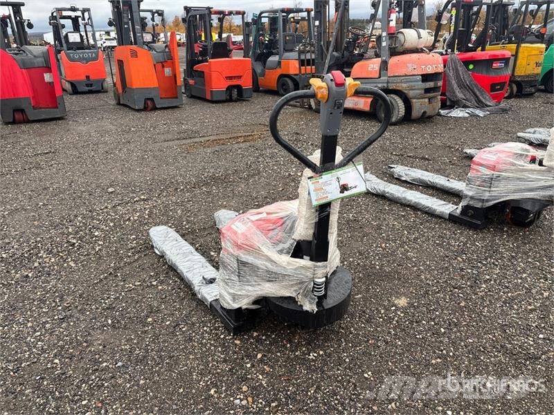  STARVOX CBD-30 6600 lb Electric Pallet Jack (Unuse Montacargas manual para paletas