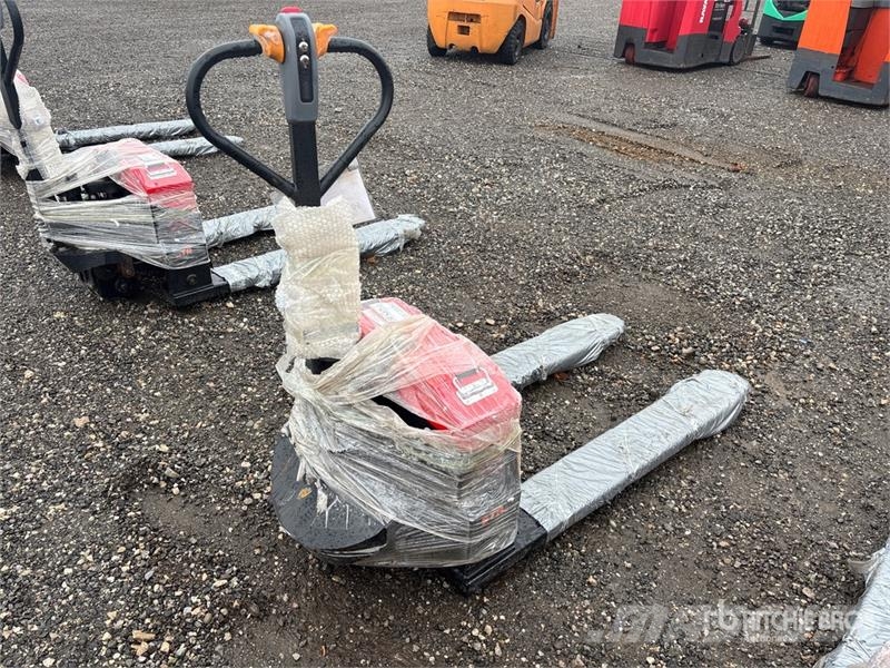  STARVOX CBD-30 6600 lb Electric Pallet Jack (Unuse Montacargas manual para paletas