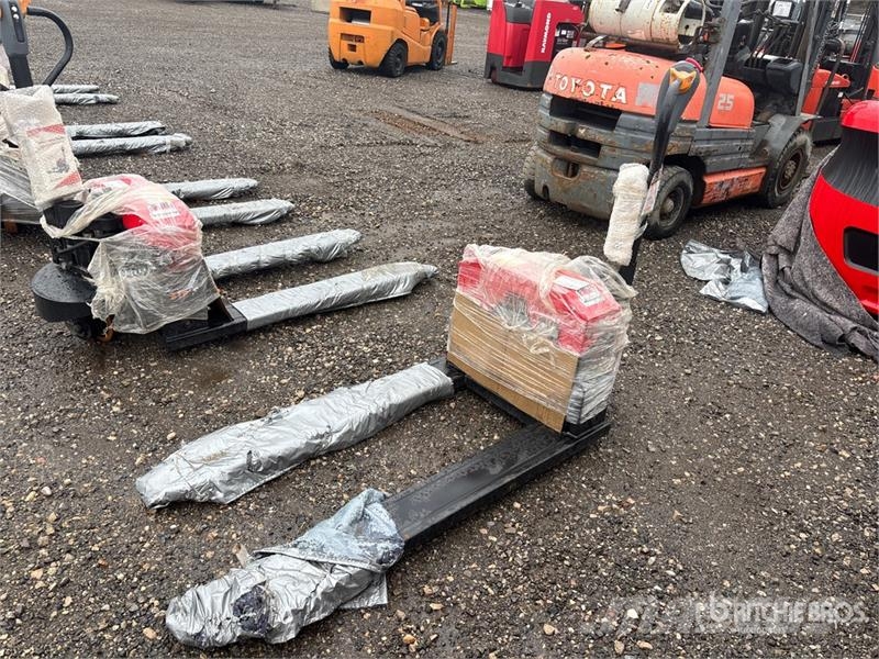  STARVOX CBD-30 6600 lb Electric Pallet Jack (Unuse Montacargas manual para paletas