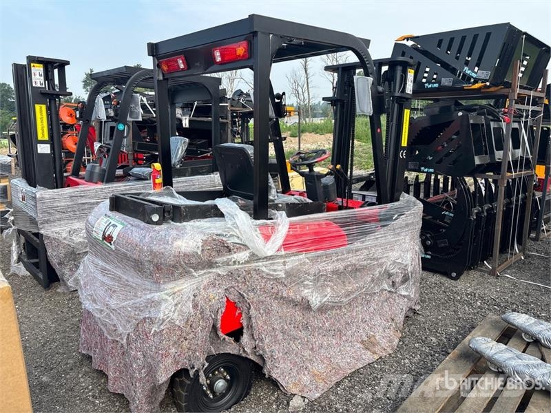 STARVOX CPD-20 4400 lb Electric Forklift (Unused) Electric forklifts