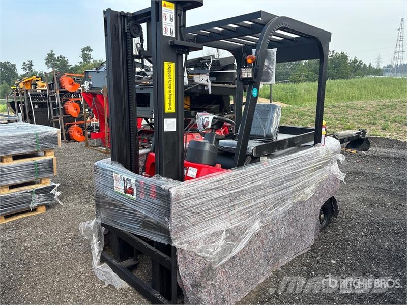  STARVOX CPD-20 4400 lb Electric Forklift (Unused) Electric forklifts