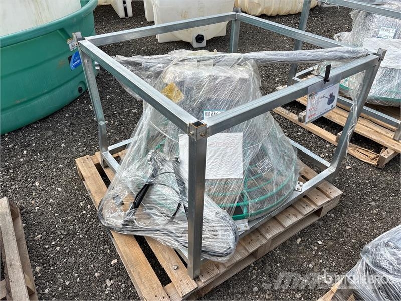 STARVOX DMR-A100G 39 in Power Trowel (Unused) Palas