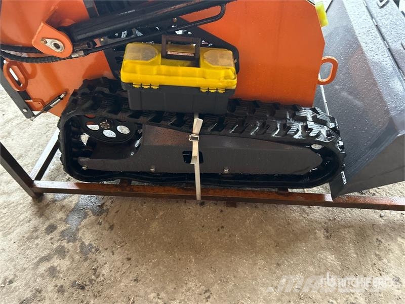  STARVOX SV-480 Mini Compact Track Loader (Unused) لوادر انزلاقية التوجيه
