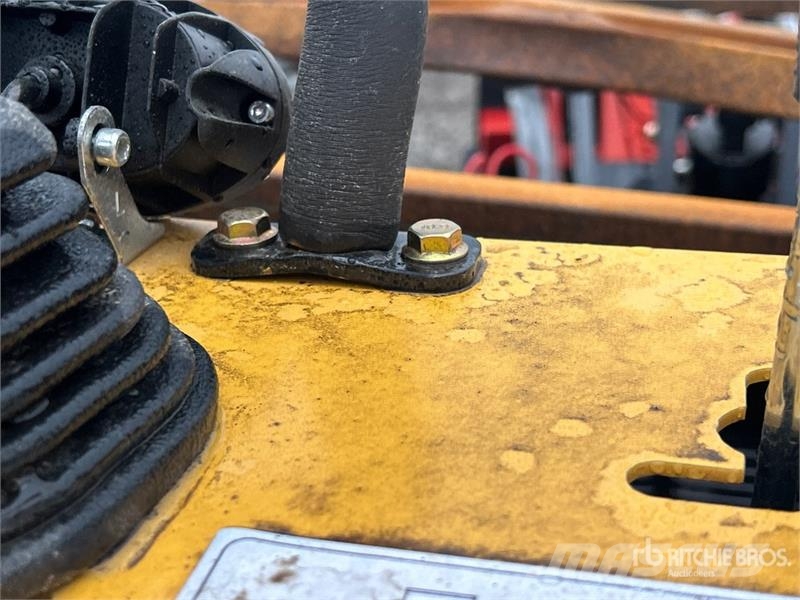 STARVOX SV-480 Mini Compact Track Loader (Unused) Kompaktlader