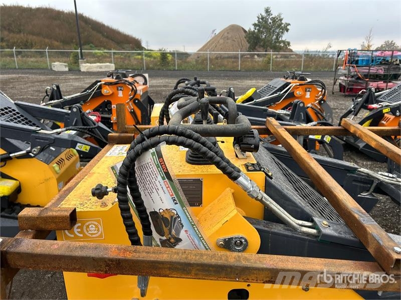 STARVOX SV-480 Mini Compact Track Loader (Unused) Kompaktlader