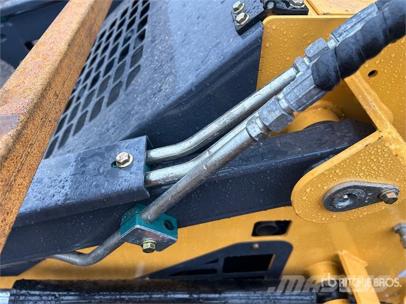 STARVOX SV-480 Mini Compact Track Loader (Unused) Kompaktlader