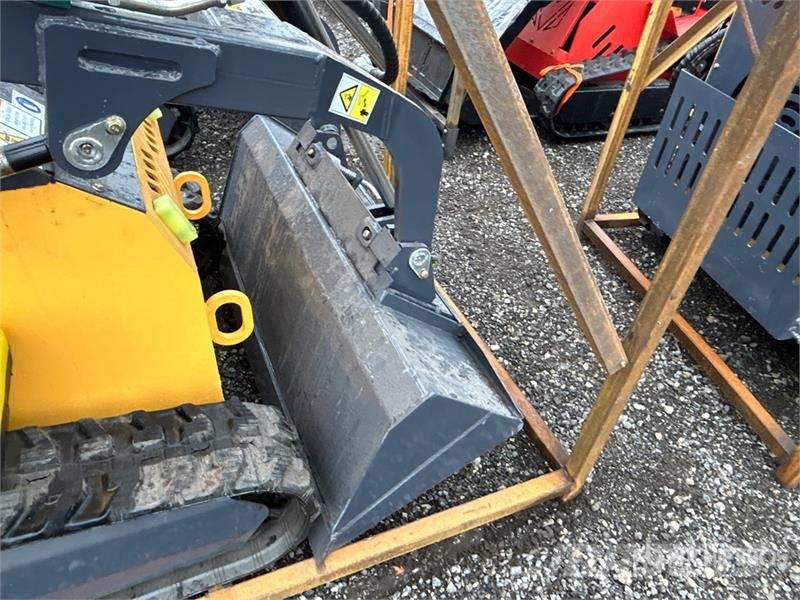 STARVOX SV-480 Mini Compact Track Loader (Unused) Kompaktlader