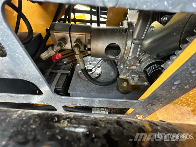 STARVOX SV-480 Mini Compact Track Loader (Unused) Kompaktlader