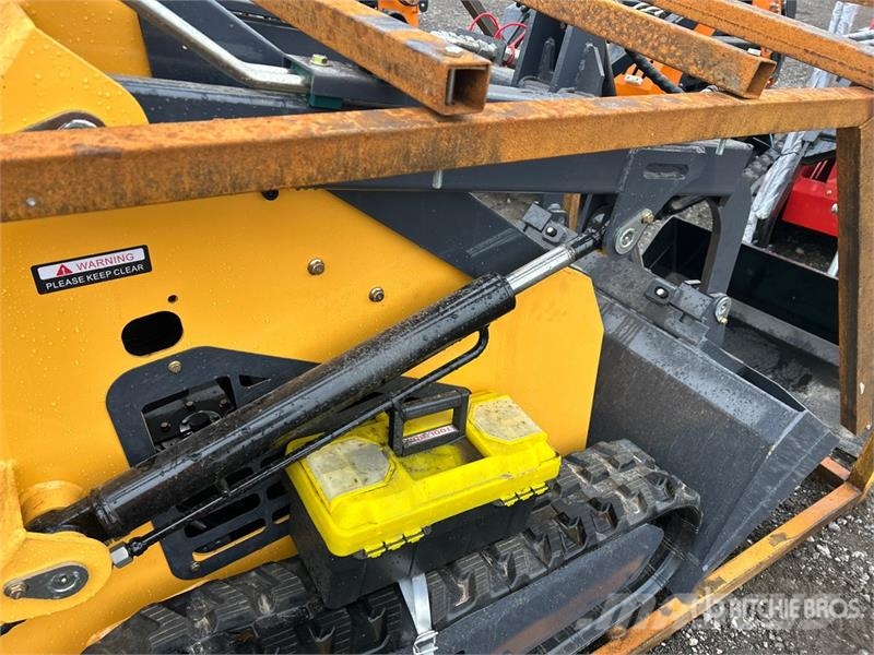 STARVOX SV-480 Mini Compact Track Loader (Unused) Kompaktlader