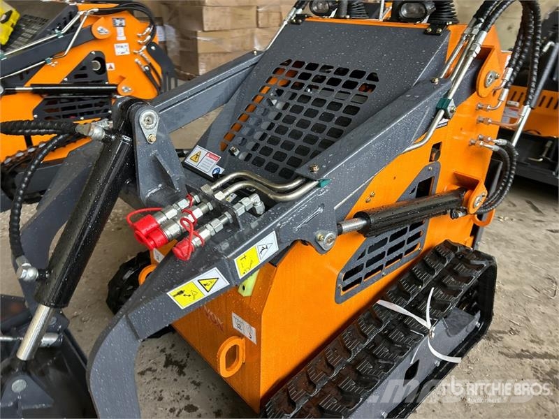  STARVOX SV-480 Mini Compact Track Loader (Unused) لوادر انزلاقية التوجيه