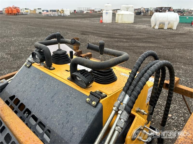 STARVOX SV-480 Mini Compact Track Loader (Unused) Kompaktlader
