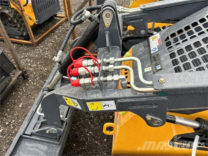  STARVOX SV-480 Mini Compact Track Loader (Unused) Kompaktlader