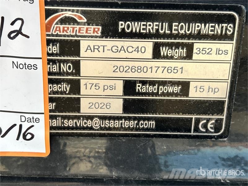  STARVOX SV-GAC40 14.5 cfm 40 gal Air Compressor (U مكابس