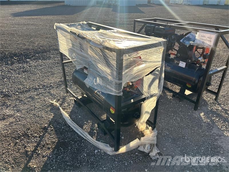  STARVOX SV-GAC40 14.5 cfm 40 gal Air Compressor (U مكابس